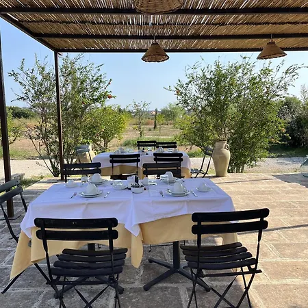 Casina Fontana Bed and Breakfast Λέτσε