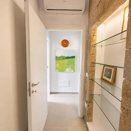 Casina Fontana ليتشي